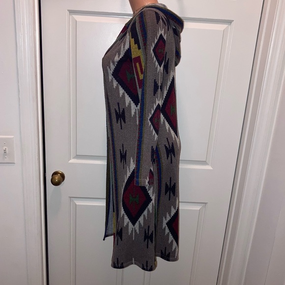 Joyce Leslie long, geometric Aztec cardigan Junior XS - Picture 5 of 14